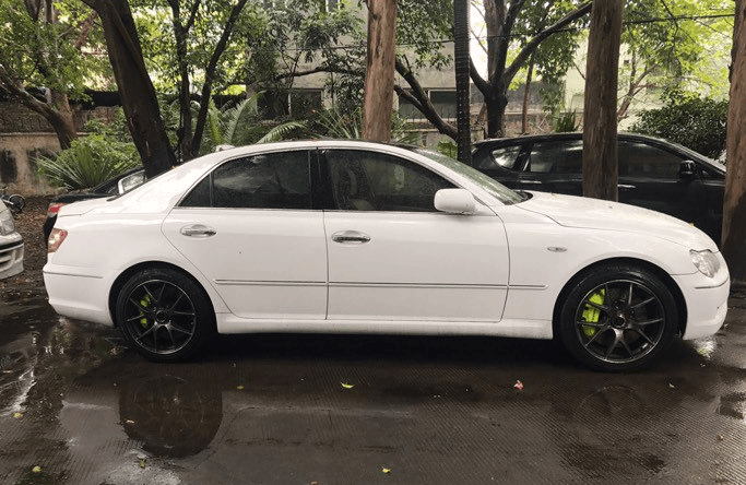 九万块收了一台老锐志又砸了六万多改装 看到实车后不得不服!