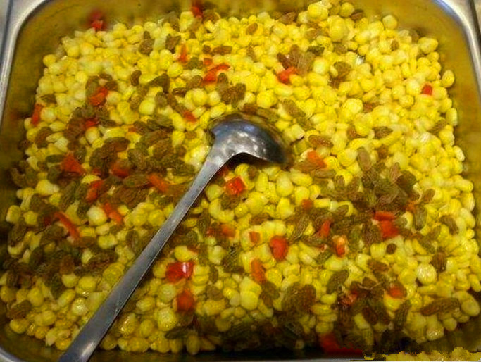 高校黑暗料理,看着就想笑,不知道食堂师傅咋想的!