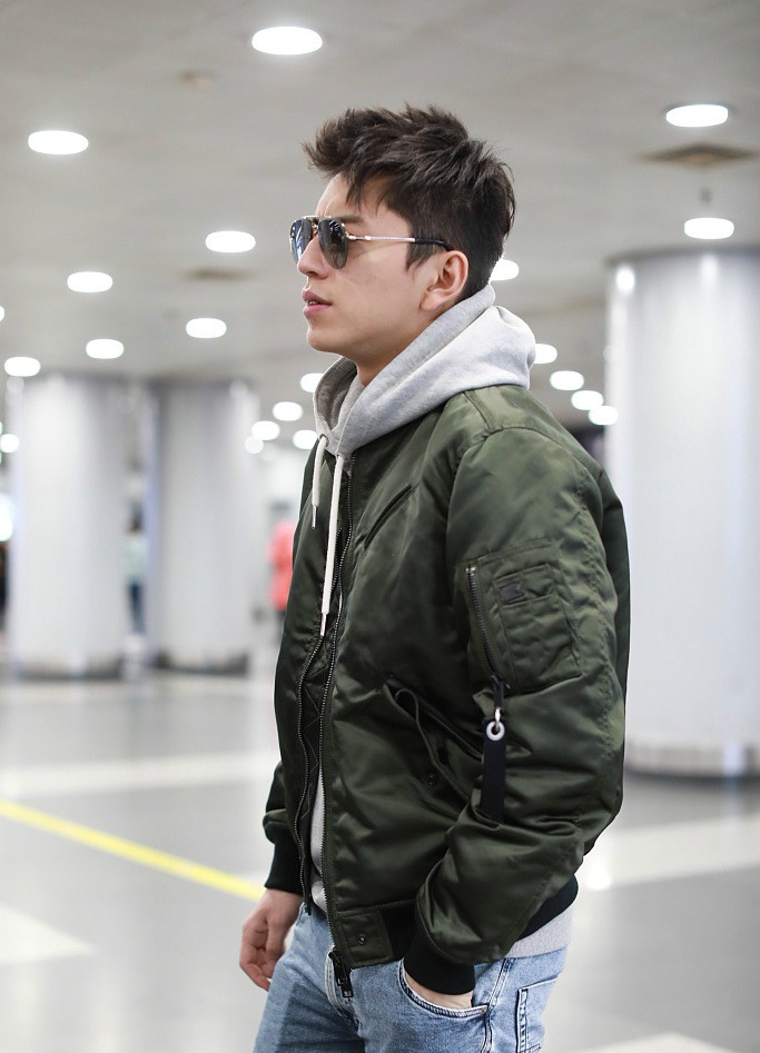 王大陆颜值陡增