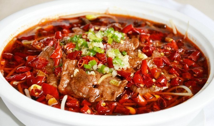 鲜辣可口的川味牛肉锅,浓浓的四川味道
