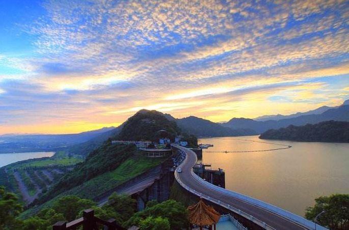 一衣带水的宝岛台湾, 满足你对文旅小镇的各种想象