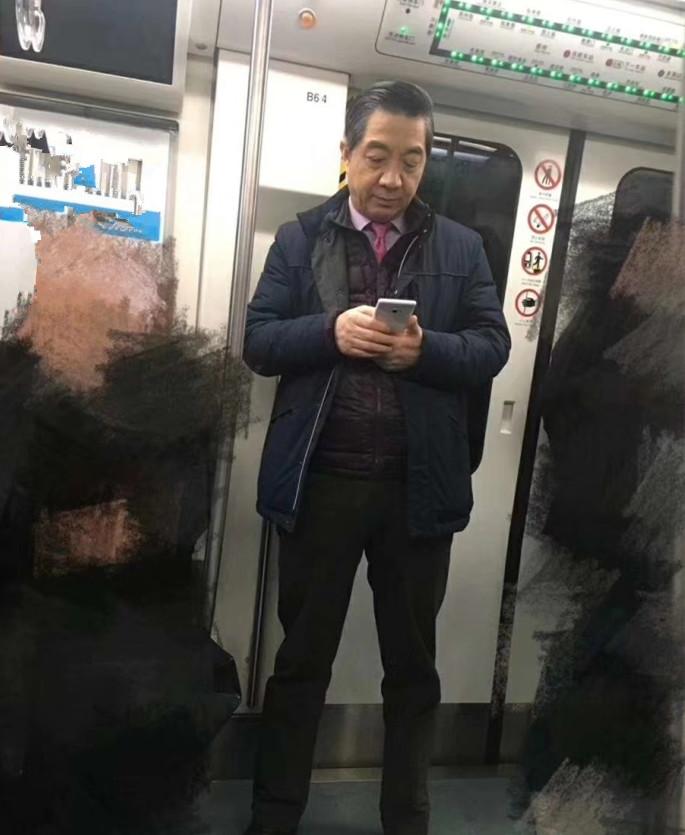 局座张召忠再出手论辨识度小米mix2服过谁