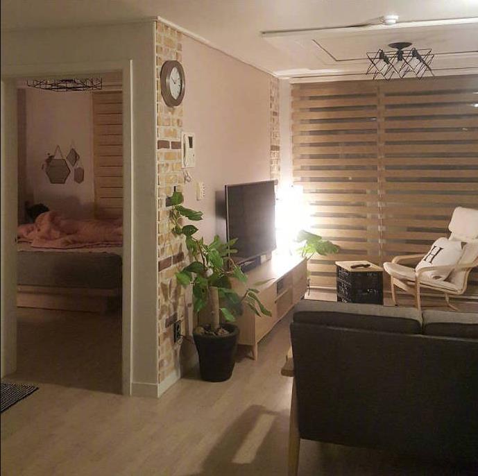 富二代男友有钱又浪漫,两个人住在这样的房子里面实在是太幸福了