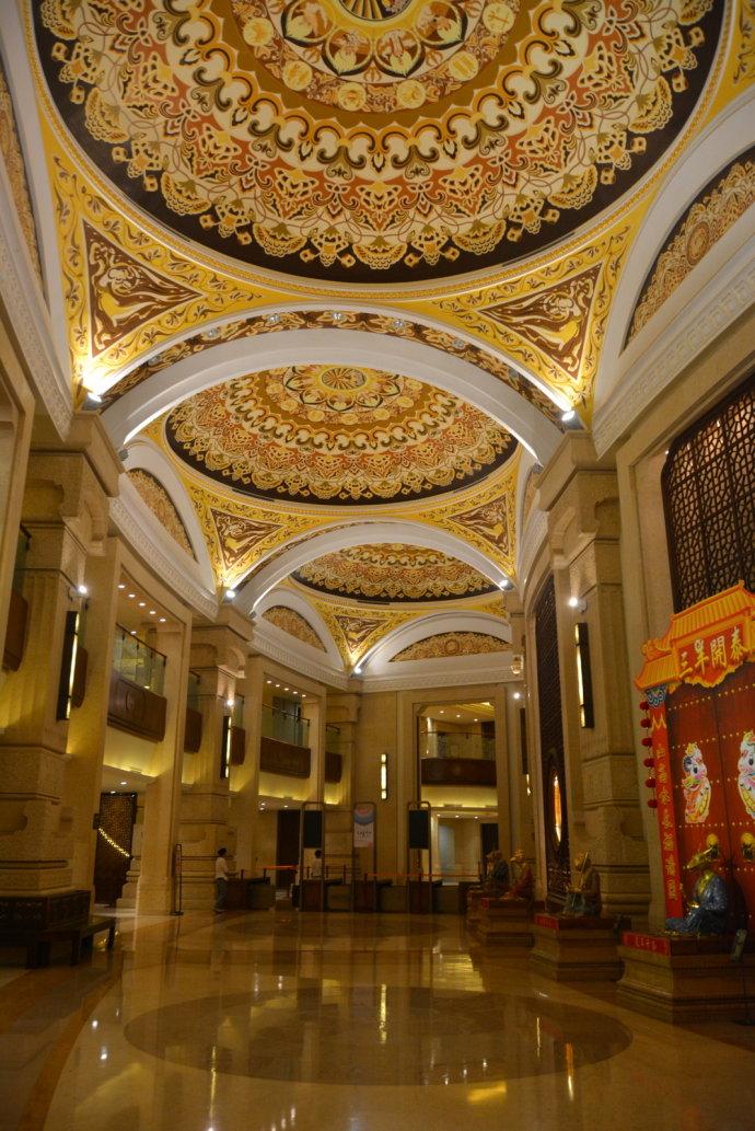 无锡灵山梵宫造价18个亿比五星级酒店还奢华