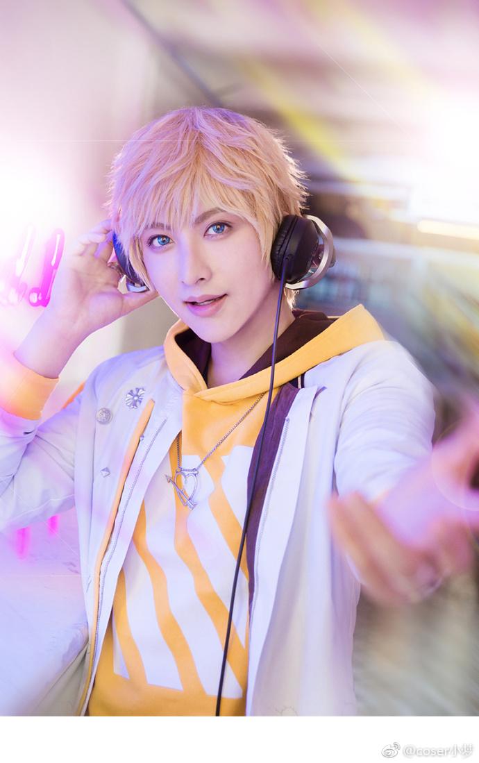 李泽言|小梦|许墨_新浪新闻