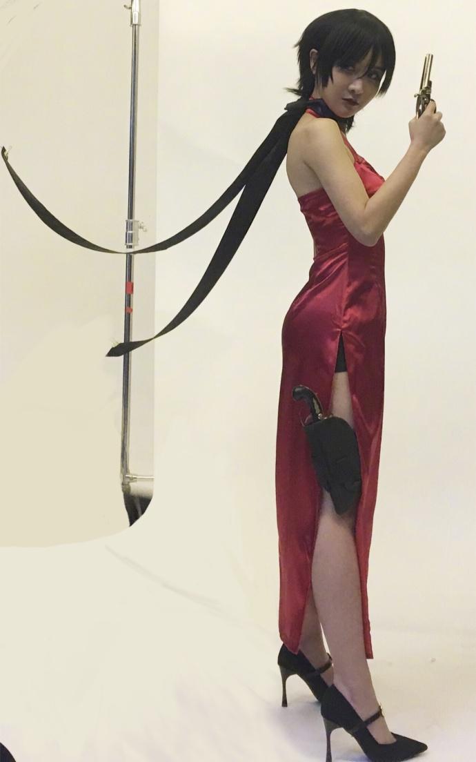 主播陈一发儿惊艳工作照花絮暴光网友翘臀闪眼鼻血止不住