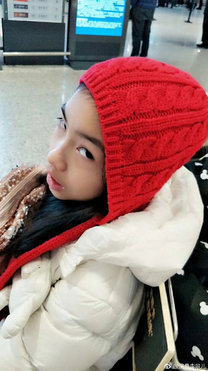 "小芈月"李景儿戏里阳光萝莉,戏外却肤色暗淡,两眼无神|萝莉|阳光|孙