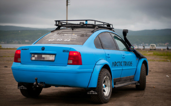 父亲购买的老款帕萨特简单改装之后,越野性不输霸道_新浪看点