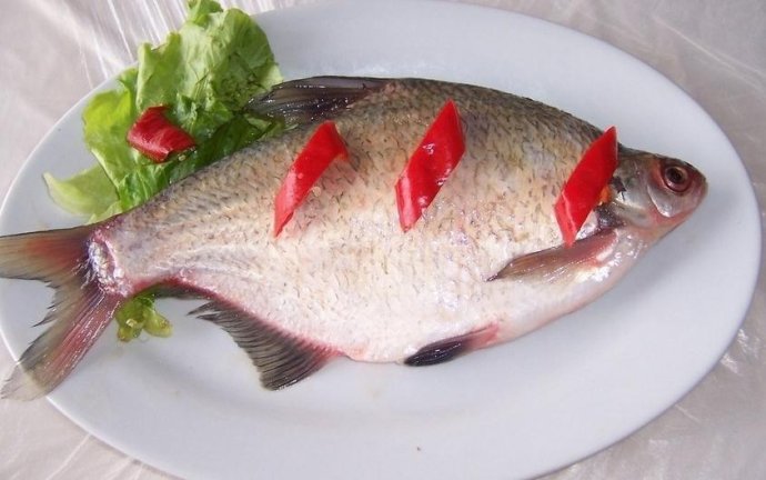 武汉往事"才饮长沙水又食武昌鱼"这著名诗就来自大中华酒