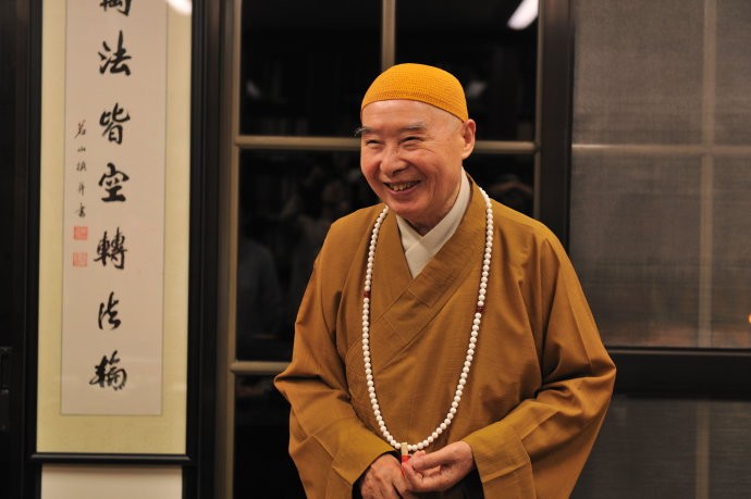 供养不如法的道场,他造业是你帮助他造业,他堕落你也受牵连