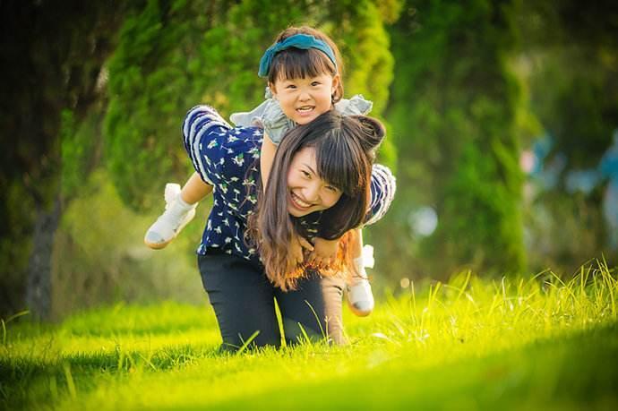 年轻的妈妈做到这"四懒"孩子想不出色都很难最后一懒一定要看!