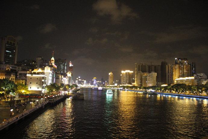 广州这个地方, 是广州最繁华的商业区之一, 被成