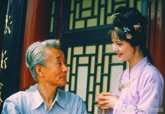 87版薛宝钗幕后剧照,第二幅图,值得一生珍藏