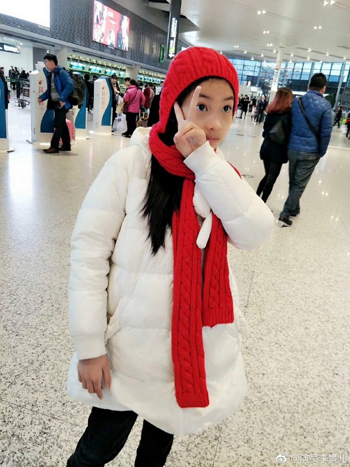 "小芈月"李景儿戏里阳光萝莉,戏外却肤色暗淡,两眼无神|萝莉|阳光|孙