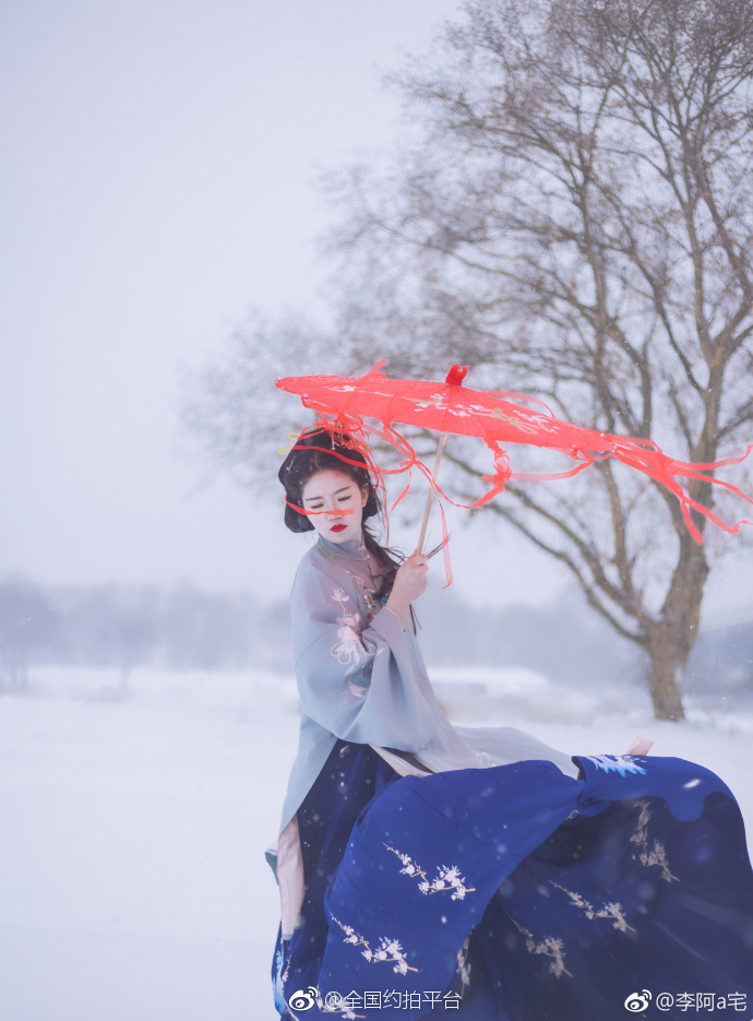 彼黍离离，彼稷之苗。行迈靡靡，中心摇摇|靡靡|王风|李阿_新浪新闻
