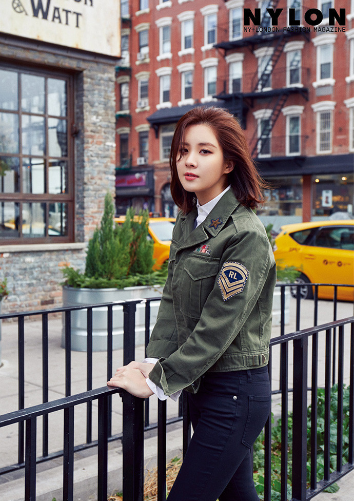 百变魅力开启2018 少女时代徐贤《nylon》一月刊高清画报公开