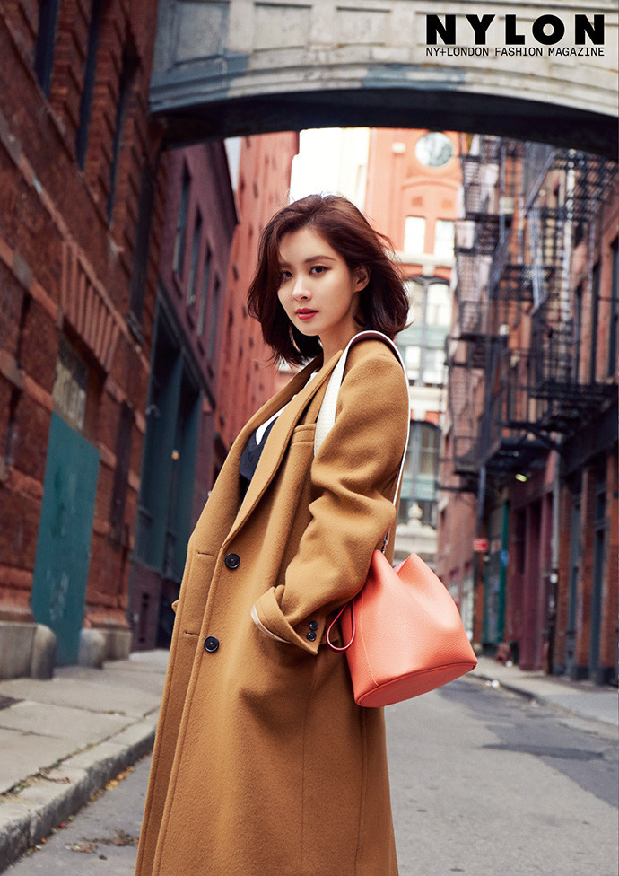 百变魅力开启2018 少女时代徐贤《nylon》一月刊高清画报公开