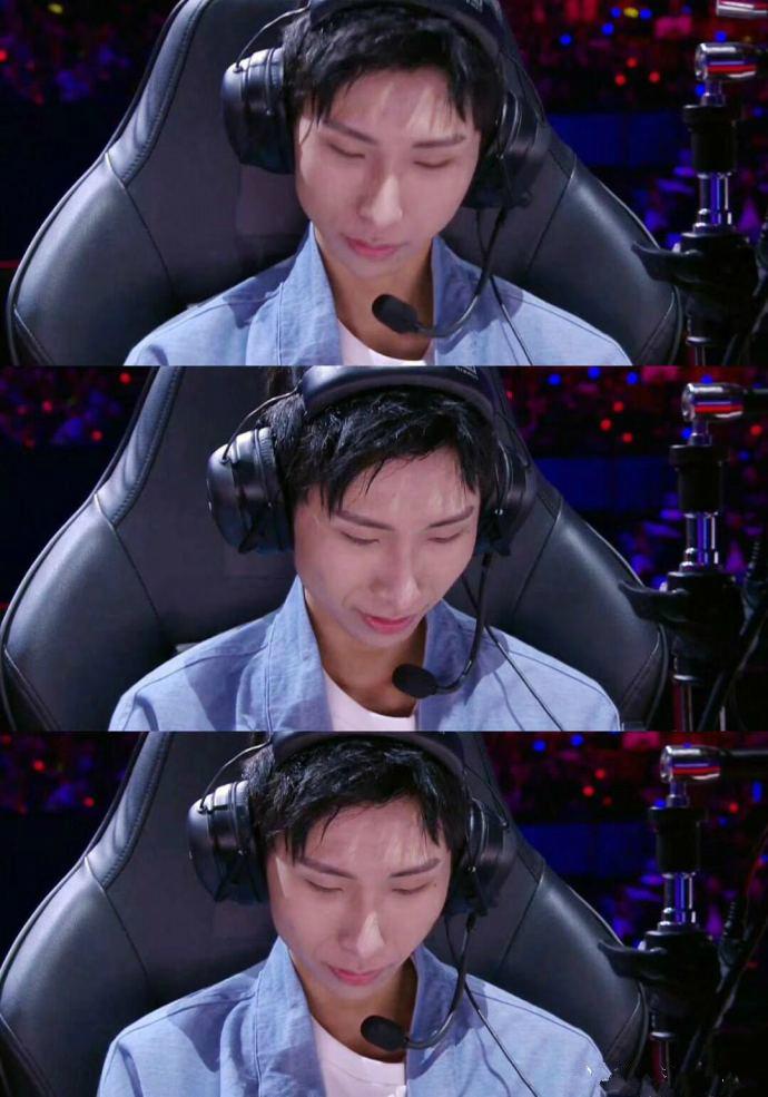 王者荣耀:梦泪穿上新队服外表却神似韩信!网友:这是最帅的一套