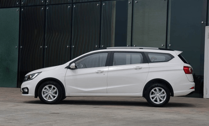 宝骏310w7座内饰图片价格7座新宝骏310w上市时间