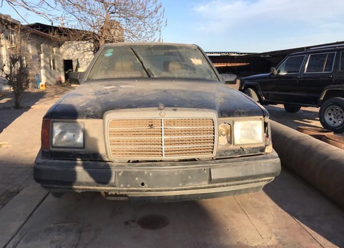 河北车友爆改1987年奔驰300e, 直言是心中永恒的经典!