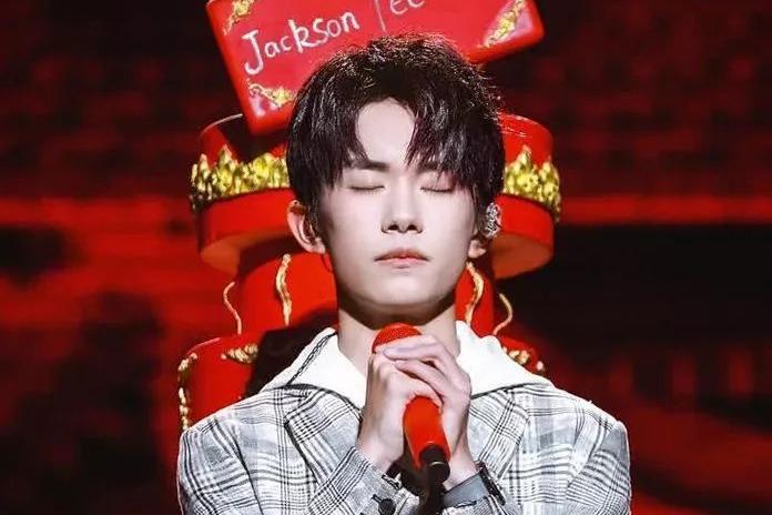 千玺的3个愿望:陪家人去玩及独自旅行. 来自凯儿娱乐