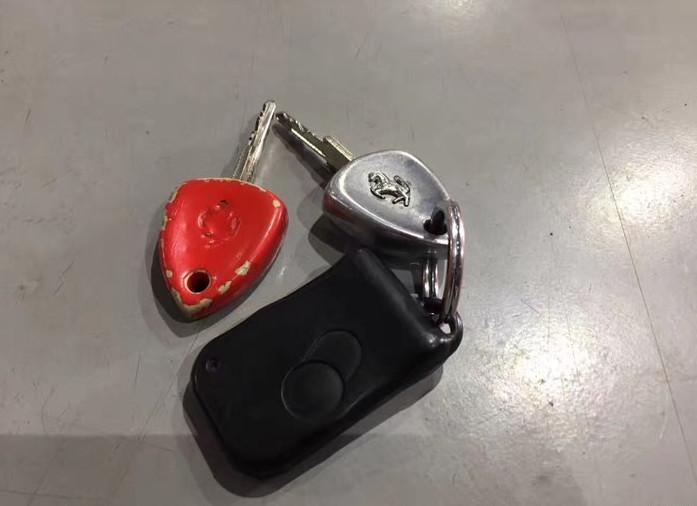 花65万买辆经典款法拉利