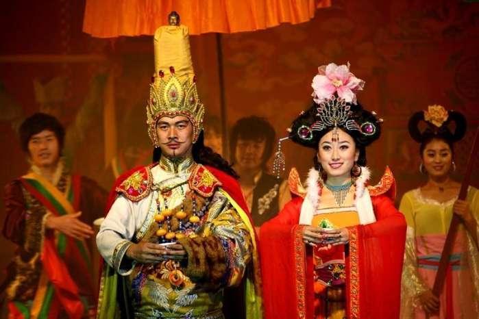 中国最著名的和亲公主,为汉藏友好贡献良多,她的雕像仍立在拉萨