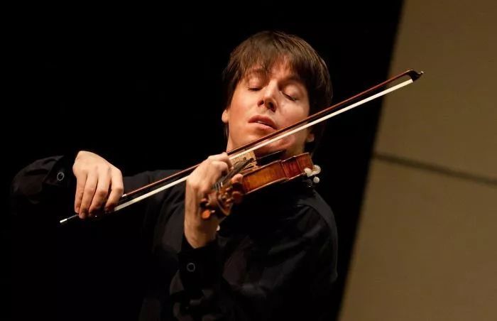 joshuabell地铁演奏图片