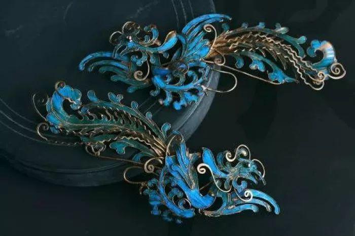 惊艳世界两千年的中国点翠工艺应该继续发扬这种残忍的奢华吗