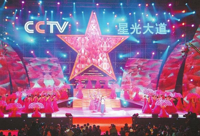 为了挽救《星光大道》央视也是拼了, 将请他来助阵能挽回局面吗?