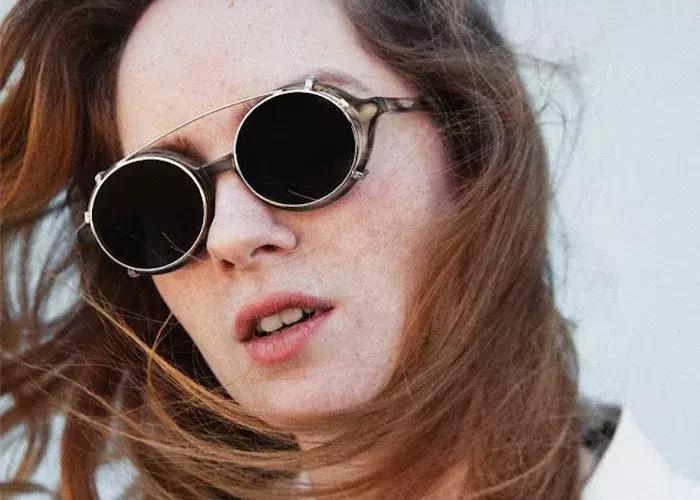 2018最流行的眼镜框, 哪一款才适合你?