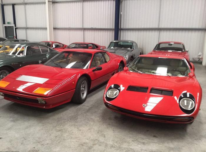 外国富豪急需大量现金, 车库收藏的豪车一口价2000万