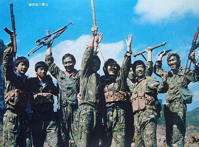 南疆反击战两山轮战中我军彪悍侦察兵