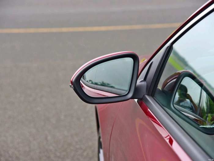 2.0T+9AT,6S破百,矩阵大灯向奥迪致敬,阿特兹