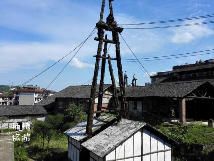 天车——自贡历史和文化的地标|盐井|天车|自贡_新浪新闻