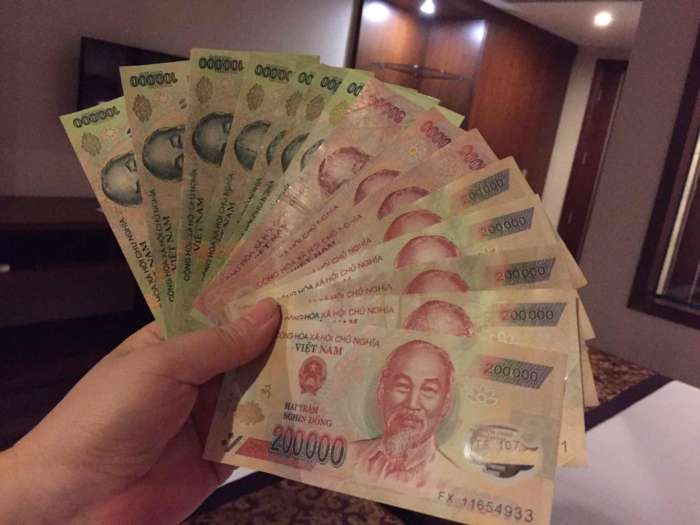 去这个国家旅游,300元人民币就能做百万富翁,是这样的向往!