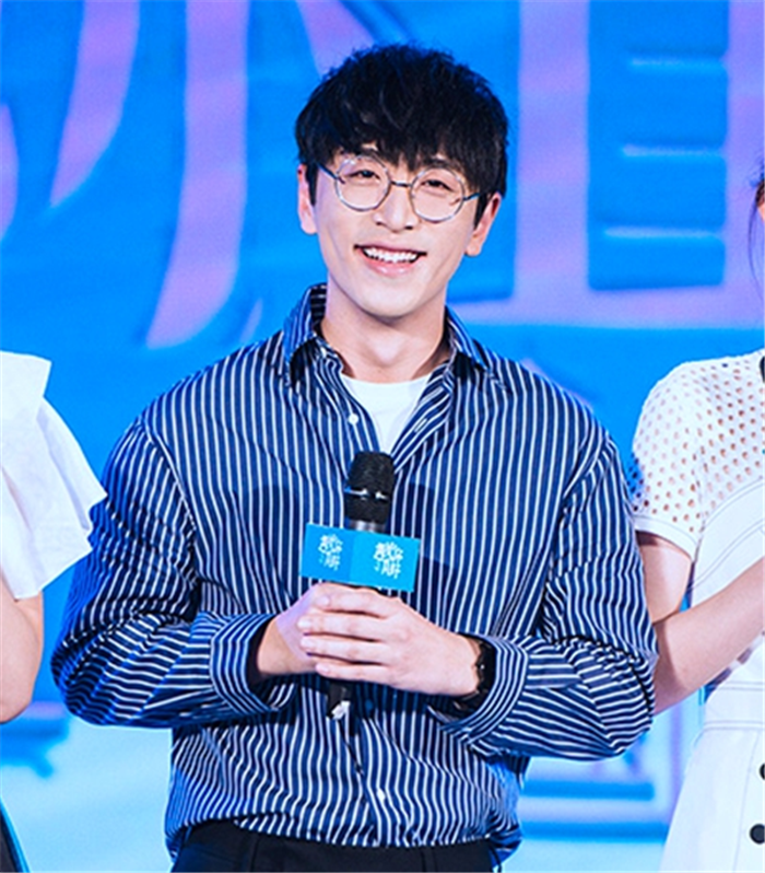 声优出身上过网络春晚喜剧天赋连周星驰都赞赏今越演越年轻