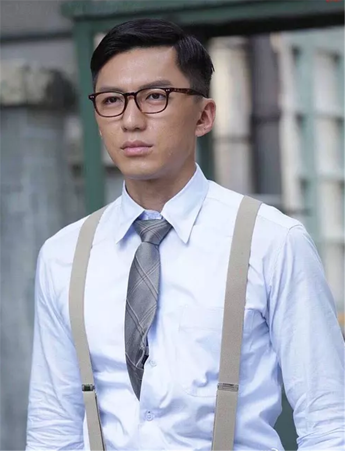 37岁"天堂哥"袁伟豪苦尽甘来,终于也有了"偶遇"的铁杆粉丝!