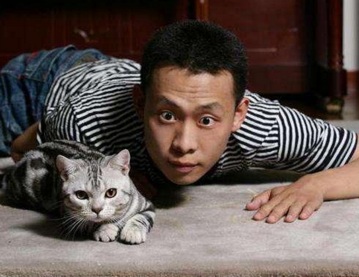 《红海行动》他颜值最低,却打了多少小鲜肉脸,演员演戏要看脸?