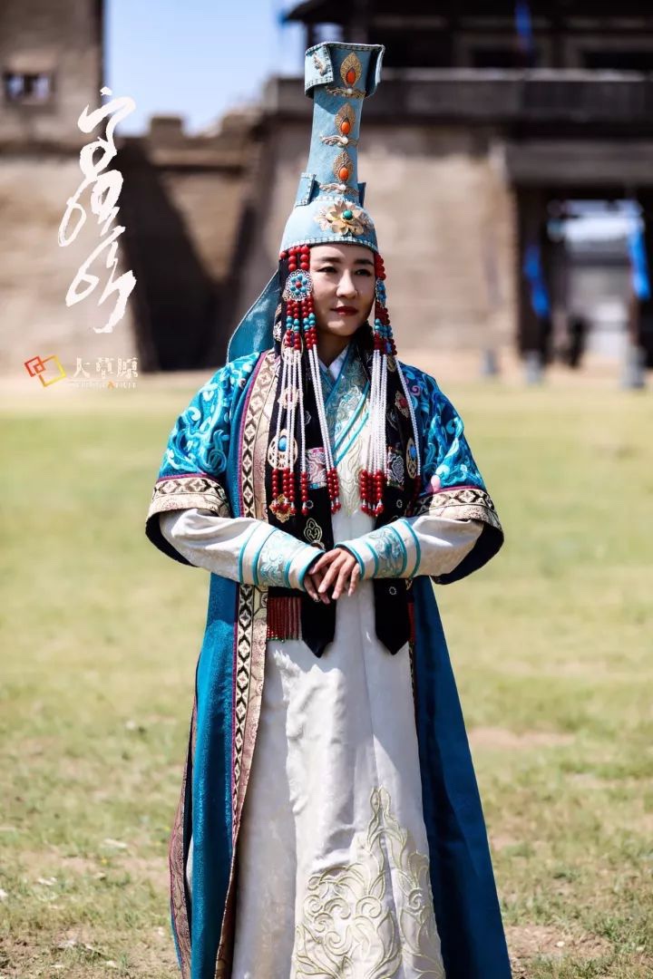 2017年2月22号,电视剧《忽必烈》在北京开机,3月31日转场到内蒙古正