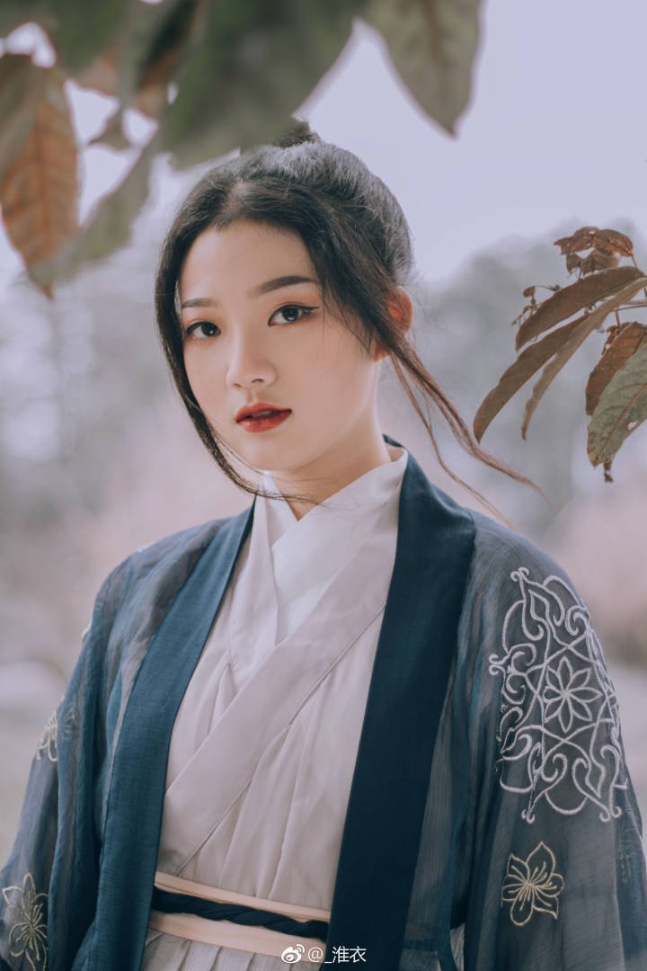 小重山|小重山|王依然|千里_新浪新闻