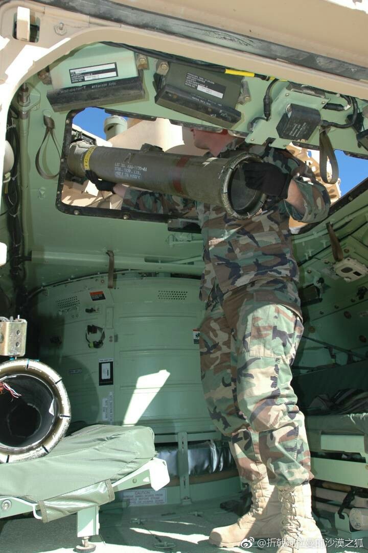 m2"布雷德利"战车 基本介绍|布雷德利|步兵战车|美军_新浪新闻