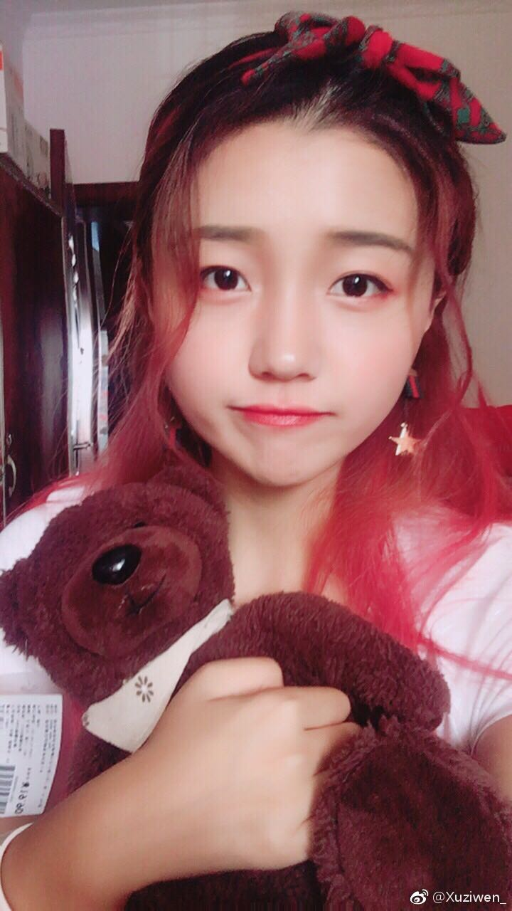 校花日记徐子雯20岁来自成都中医药大学