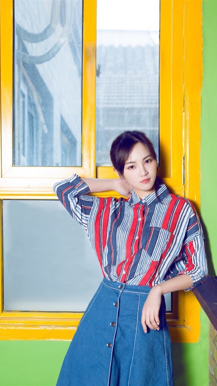 黄灿灿,一个由网红蜕变成明星的幸运女孩