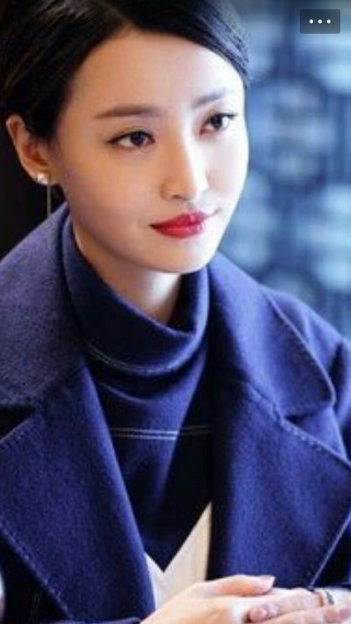 《谈判官》中赵晨曦原来《超女》出身,还因为杨洋无奈改了名