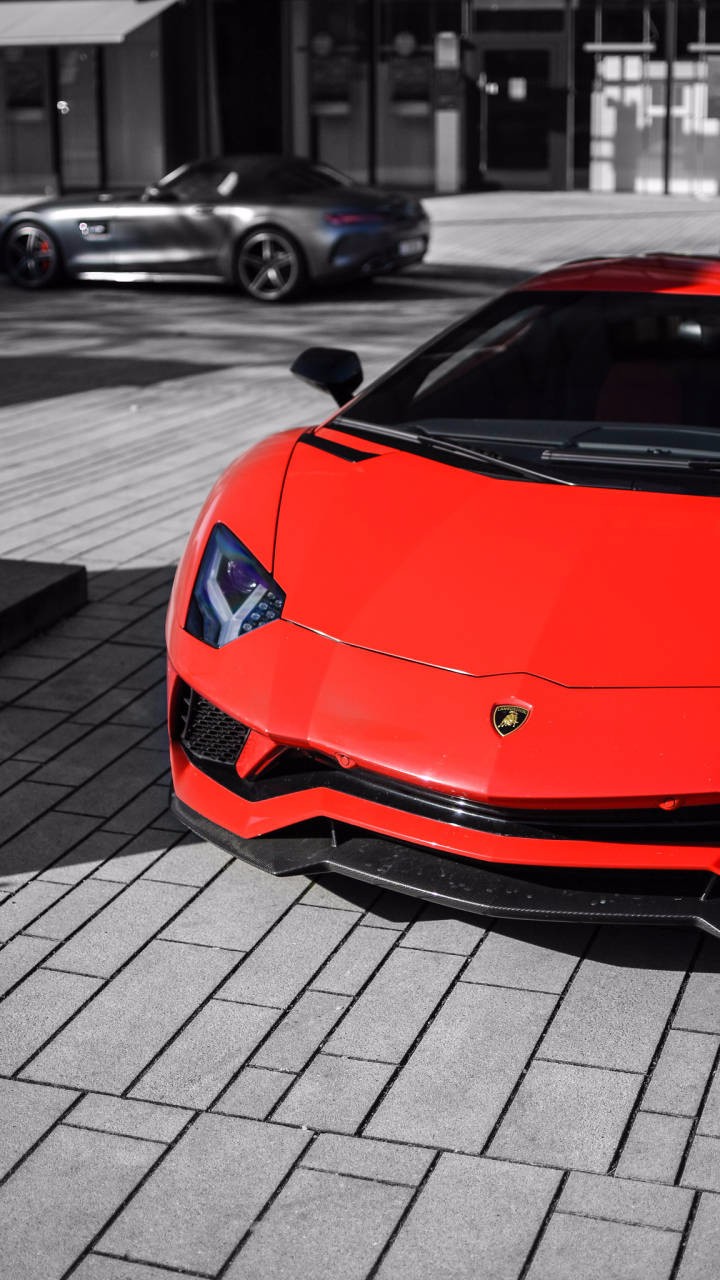 骚红色大牛!兰博基尼aventador s_新浪看点