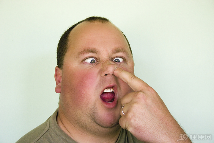 清鼻涕黄鼻涕粉鼻涕鼻涕颜色都代表啥