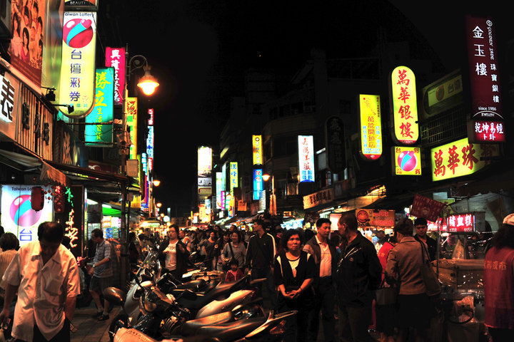 台北当地吃货都爱的4大夜市