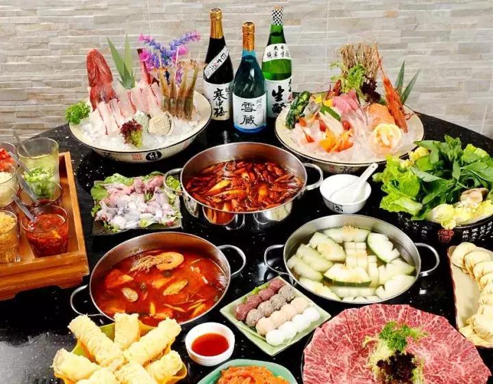 不倒翁中日火锅料理中日美味一网打尽
