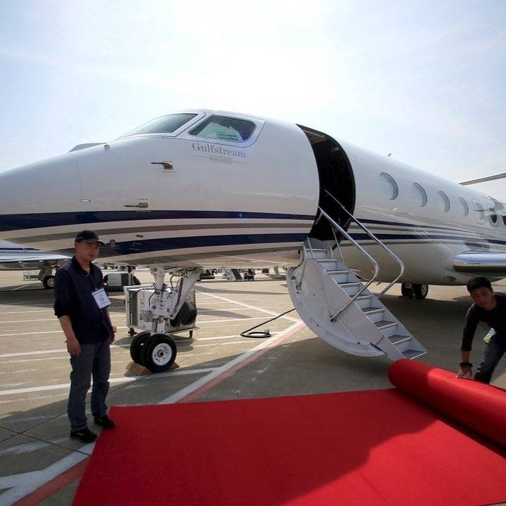 私人飞机|彩虹|有钱_新浪新闻